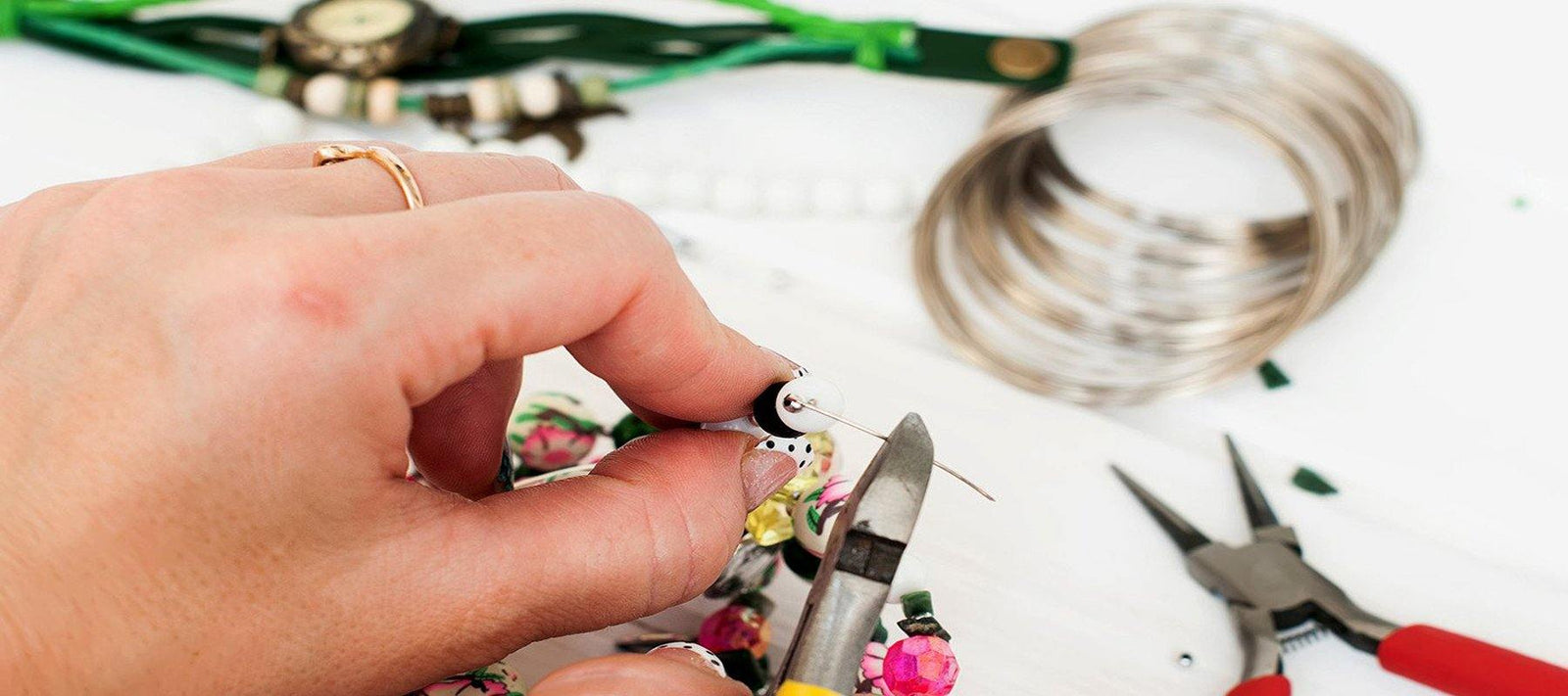 Getting WIRED with Artistic WIRE - Butterfly Beads