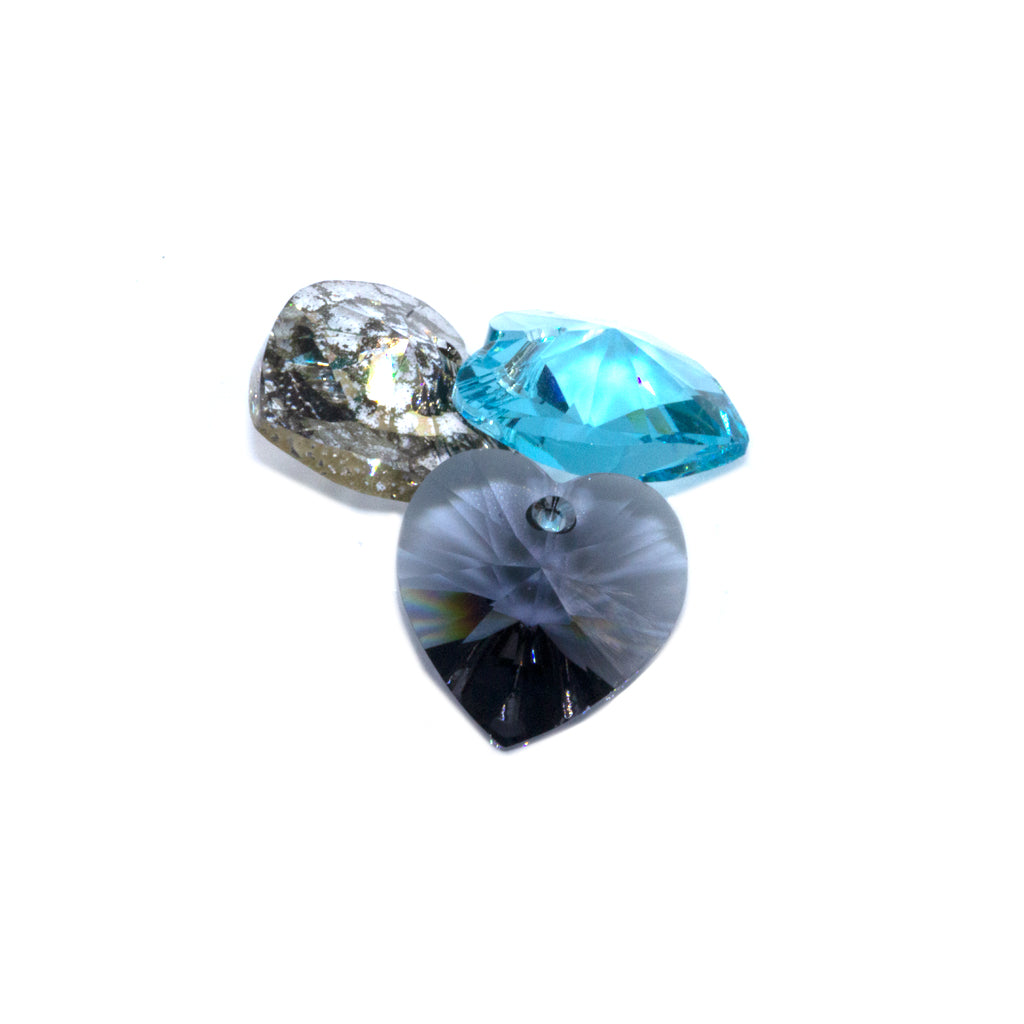 Swarovski Pendants, Heart (6228), 18mm x 17.5mm, 3 pcs per bag, Available in 13 Colours
