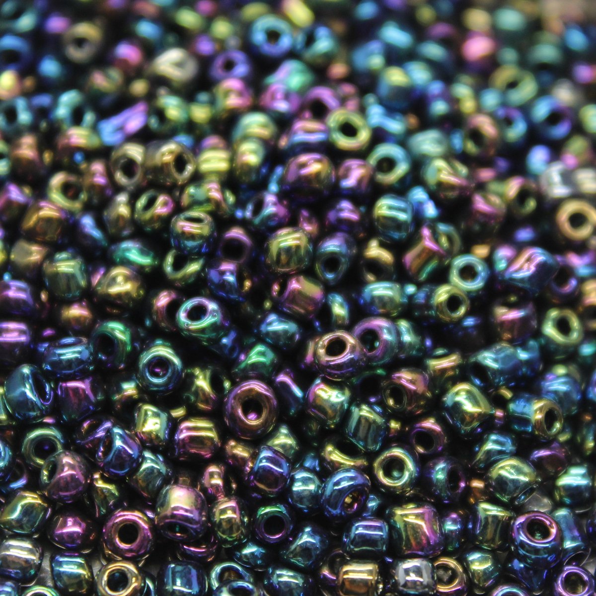 Seed Bead Bulk Bags - 6/0- Metallic Rainbow - Approx 448g/6,000pcs