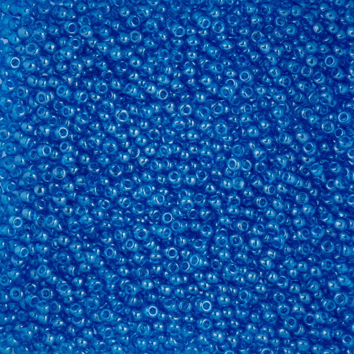 Czech SeeCzech Seed Beads apx. 22g Vial 10/0 Transparent Medium Aqua Luster (71)