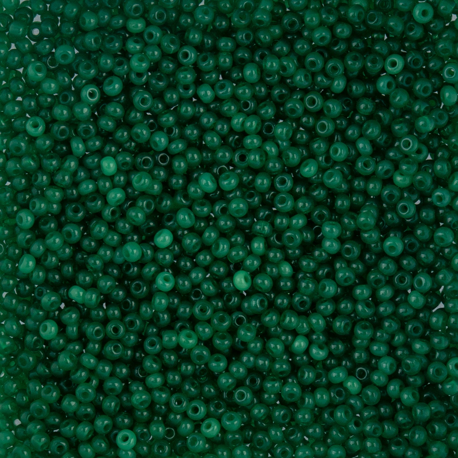 Czech Seed Beads apx. 22g Vial 10/0 Oily Green (43)