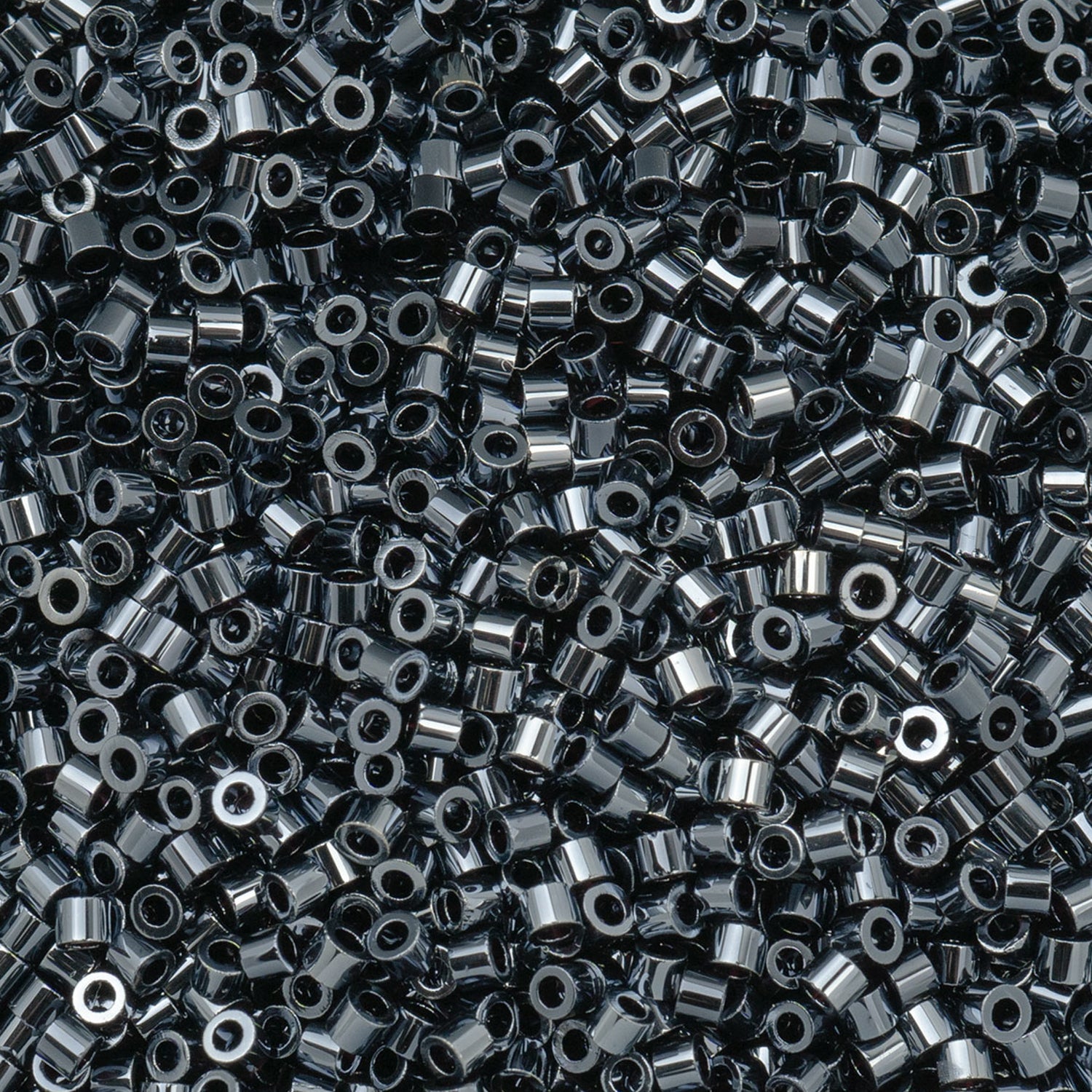 Cylin Bead 11/0 25g Bag - Gunmetal - 1000