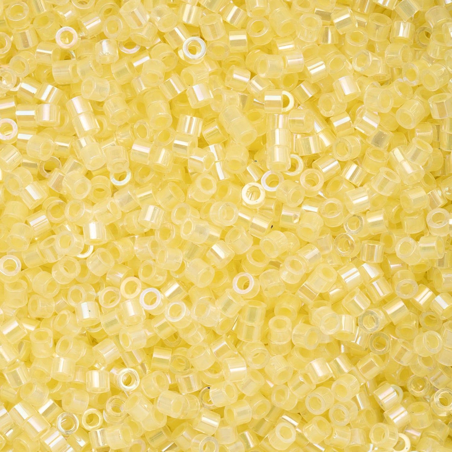 Cylin Bead 11/0 25g Bag - Pale Yellow Lined - 1013