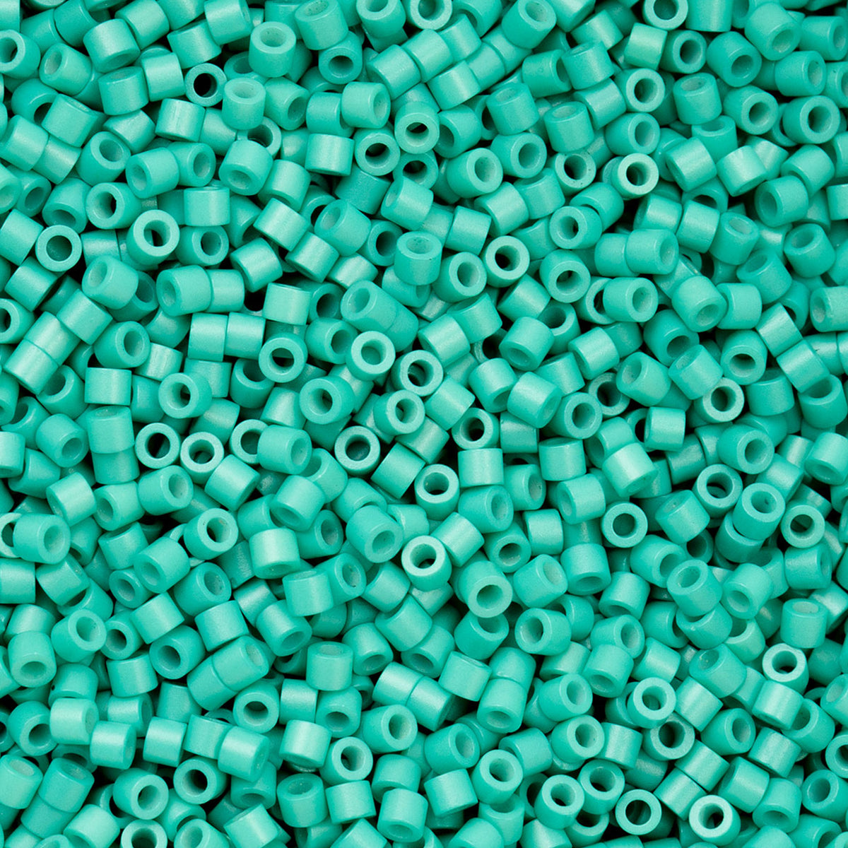 Cylin Bead 11/0 25g Bag Opaque Turquoise Green-1061