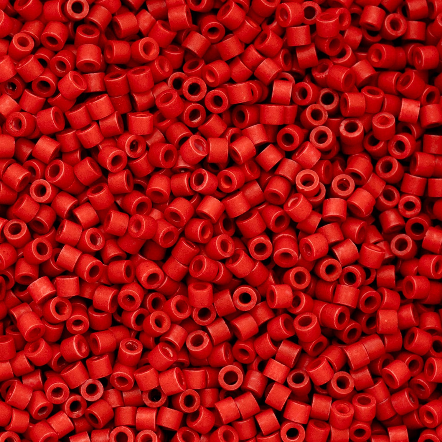 Cylin Bead 11/0 25g Bag Red Matt-1068