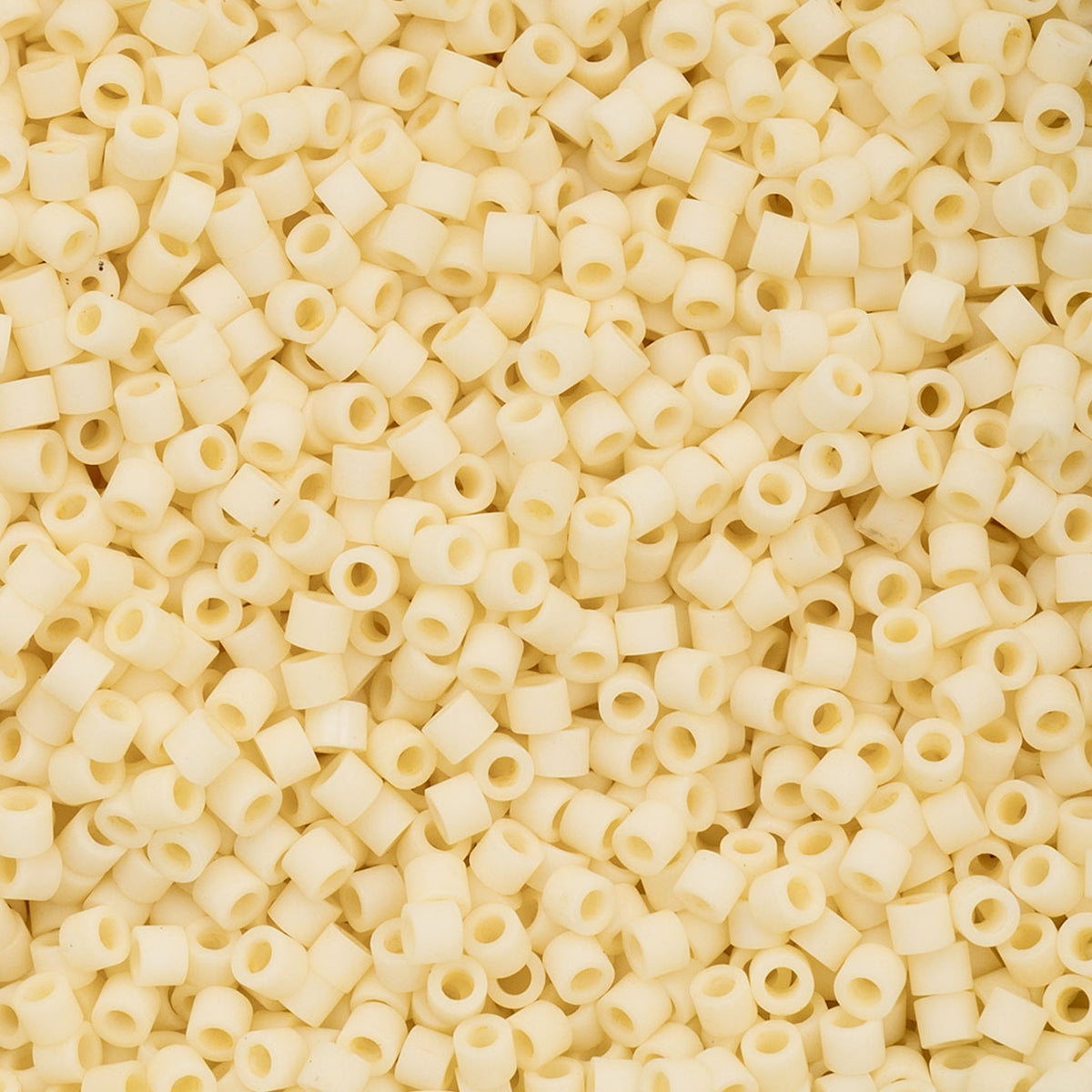 Cylin Bead 11/0 25g Bag Opaque Dark Cream-1072
