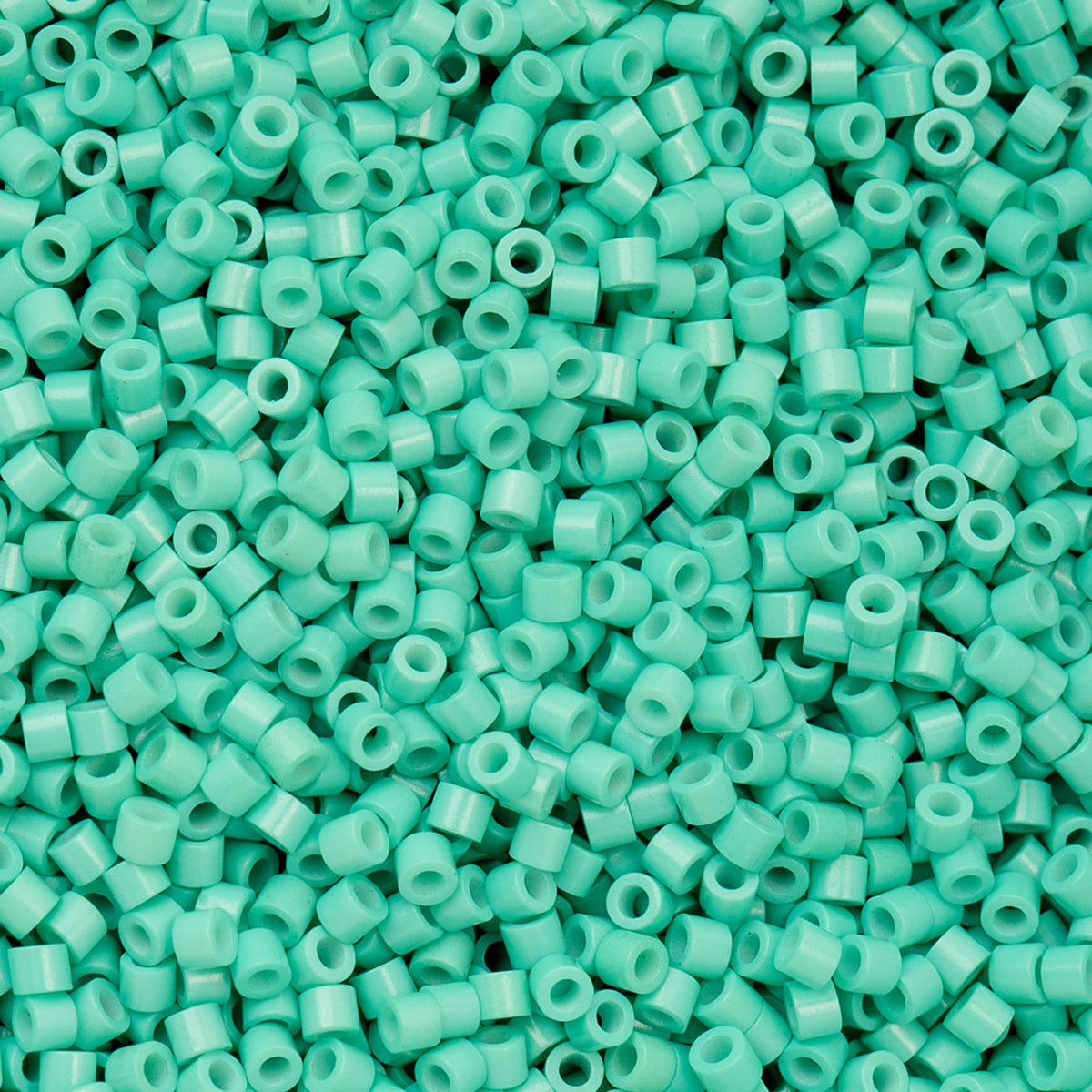 Cylin Bead 11/0 25g Bag Opaque Vibrant Turquoise-1078