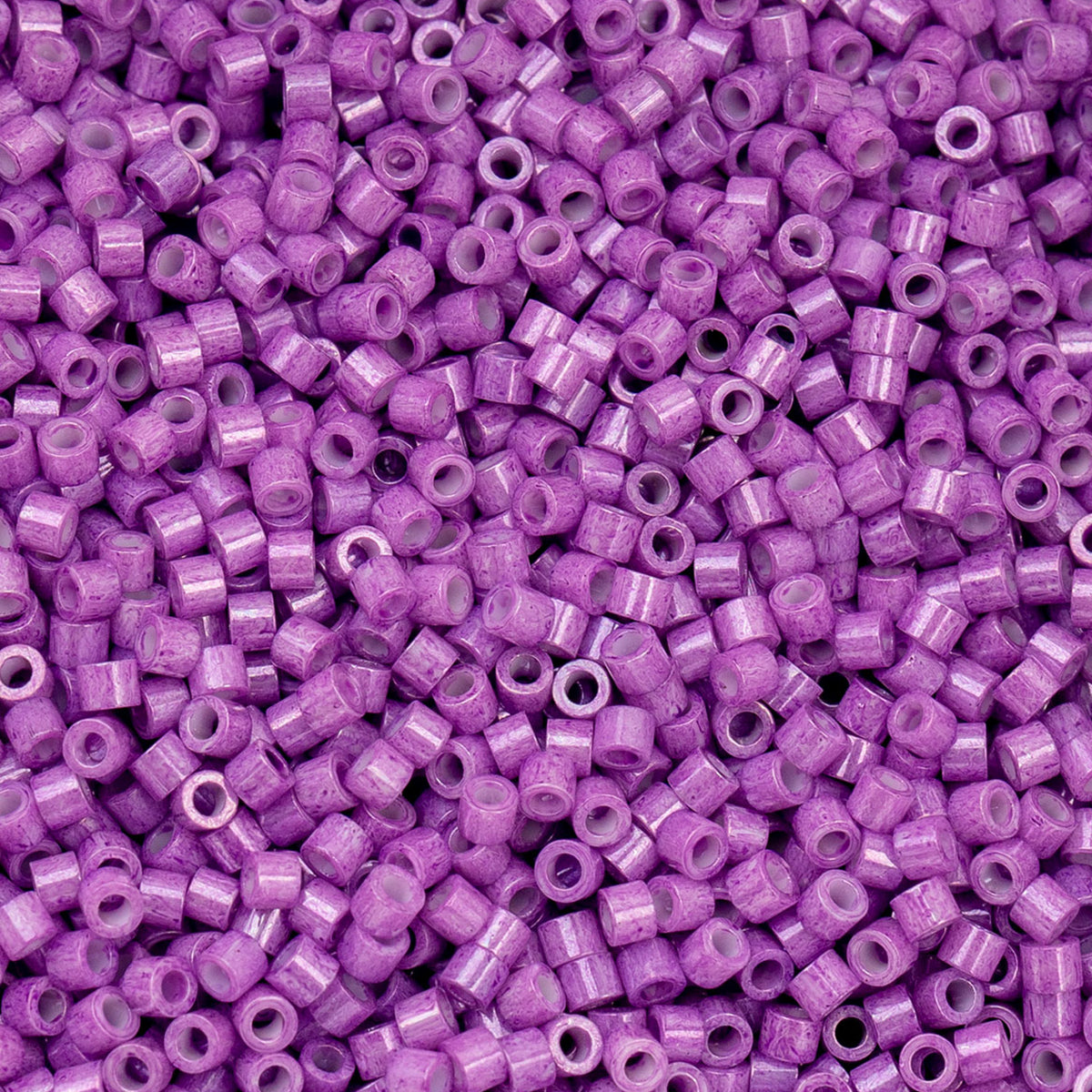 Cylin Bead 11/0 25g Bag Opaque Violet-1089