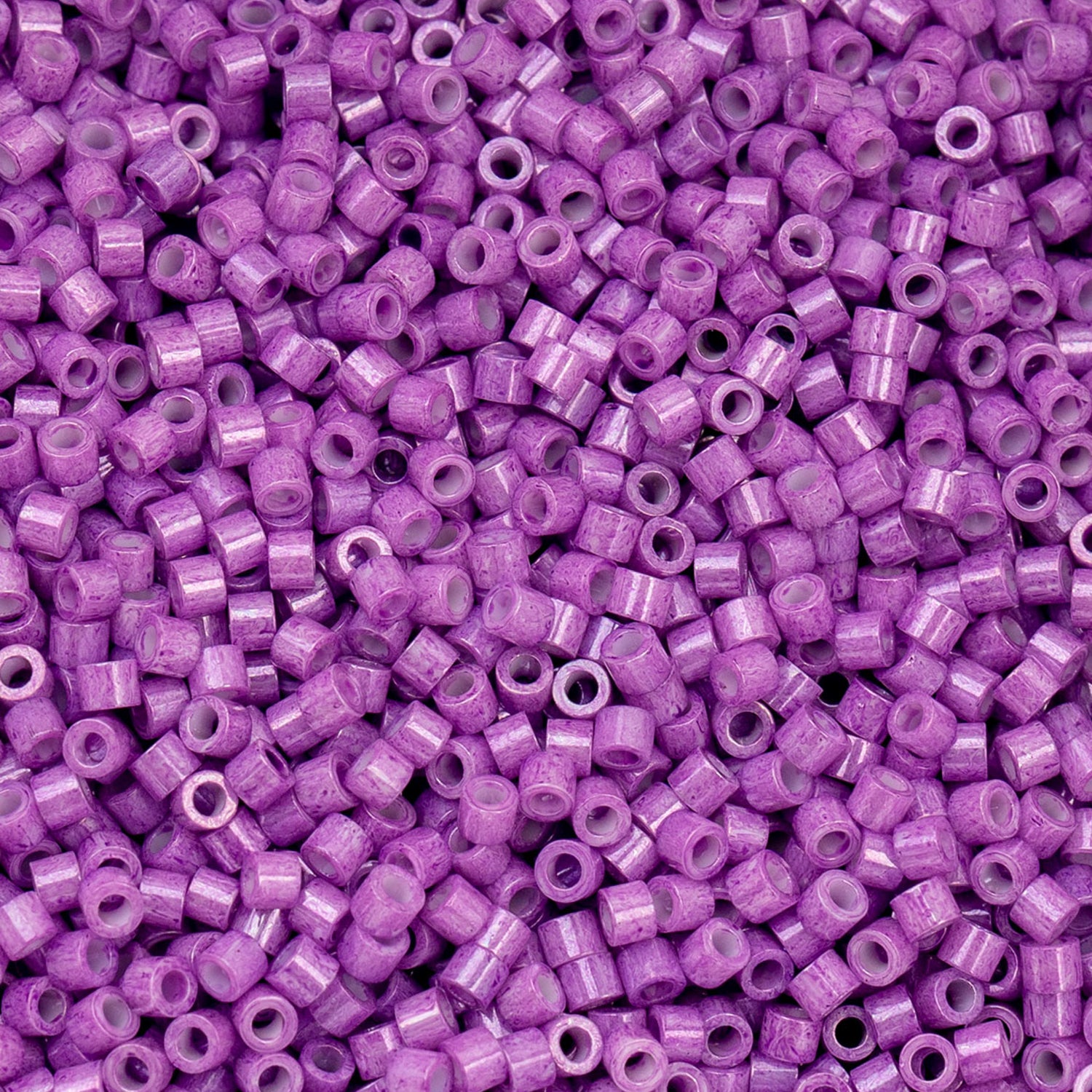 Cylin Bead 11/0 25g Bag Opaque Violet-1089