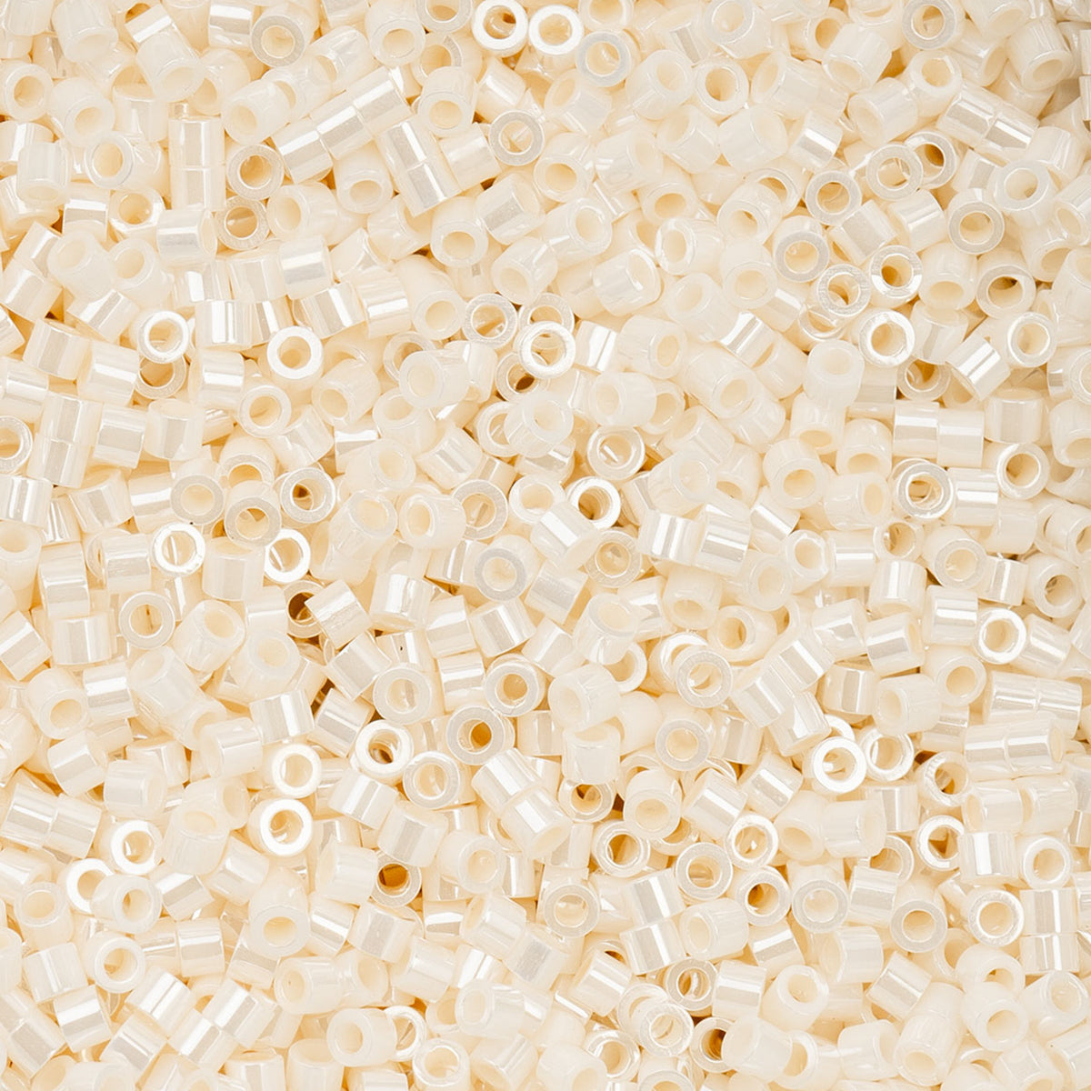 Cylin Bead 11/0 25g Bag Opaque White Bisque Ceylon-1093