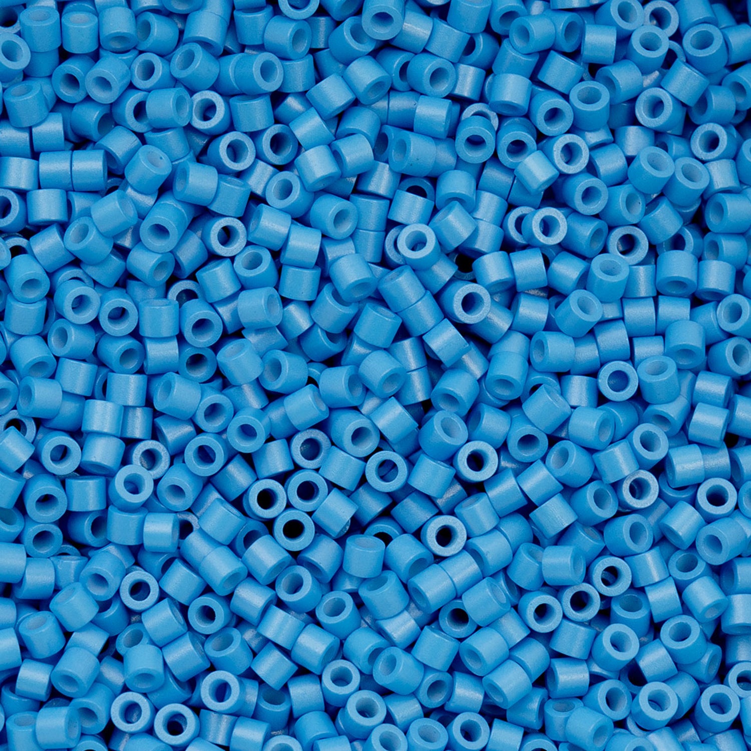 Cylin Bead 11/0 25g Bag - Opaque Blue Cerulean - 1108