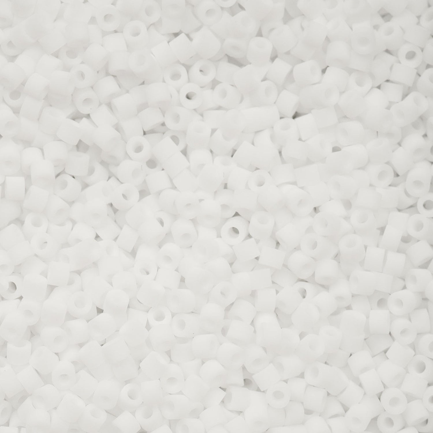 Cylin Bead 11/0 25g Bag - Matte Macaron - White - 1154