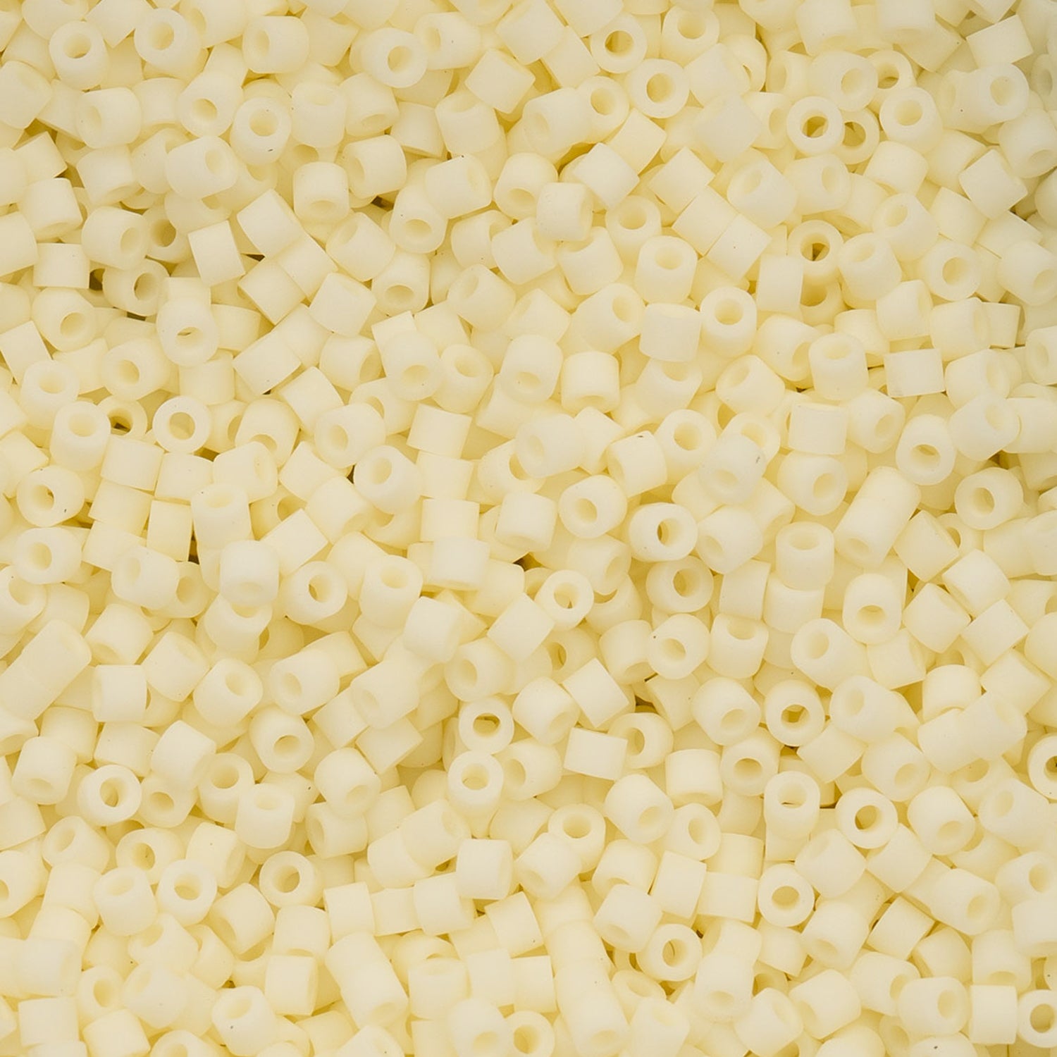Cylin Bead 11/0 25g Bag - Matte Macaron - Cream - 1155