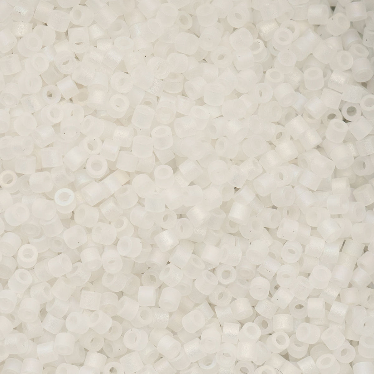 Cylin Bead 11/0 25g Bag - Matte Macaron AB - White - 1173