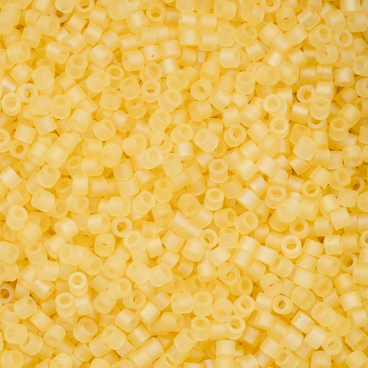 Cylin Bead 11/0 25g Bag - Matte Macaron AB - Butter - 1175