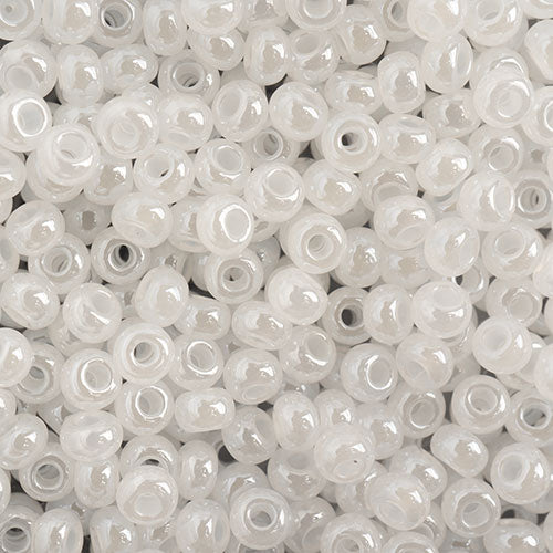 Czech Seed Beads-Czech 8/0-Opaque Pearl White (83)