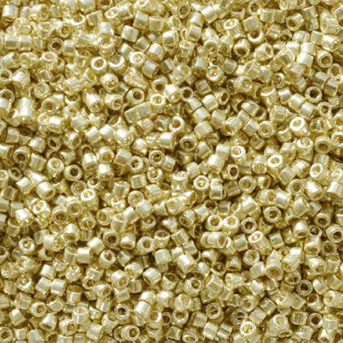 Delica 11/0 - Duracoat Galvanized Light Gold-DB00-2502v