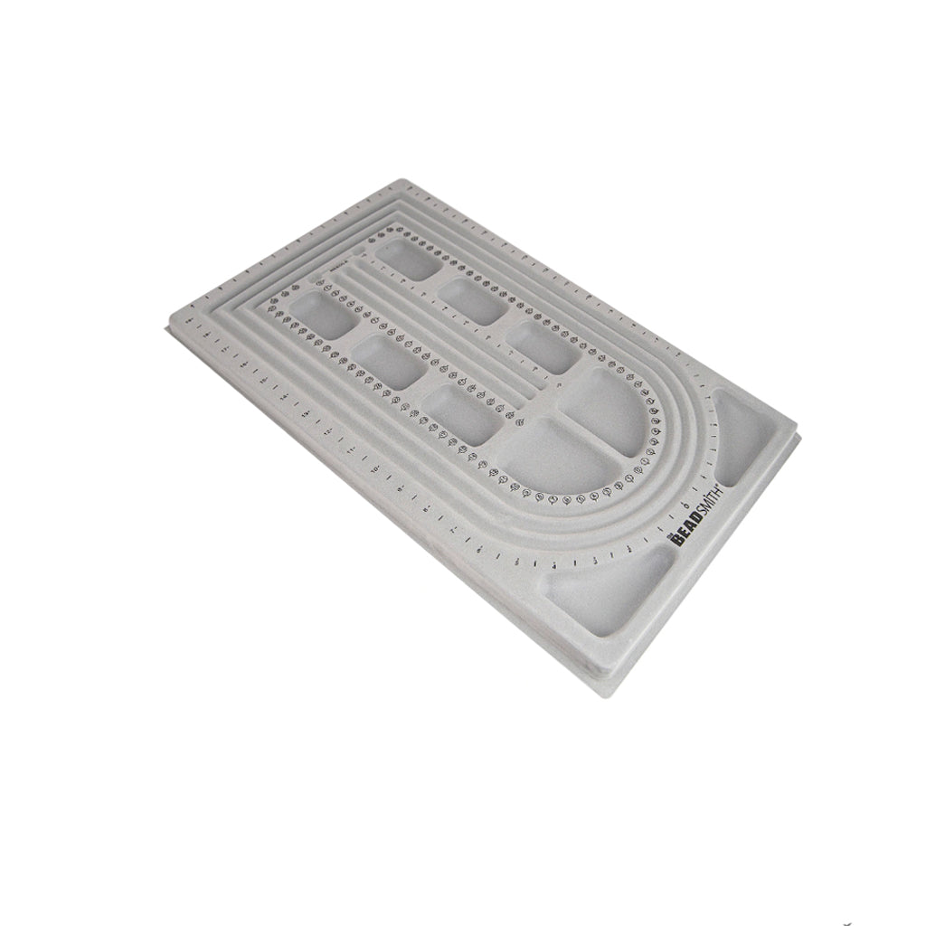 Bead Board Measure Approx.10.5"x19" Curbside pickup only.