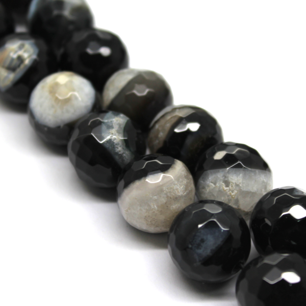 Agate Faceted - Black/White Fire Agate, Semi-Precious Stone, 10mm, 38 pcs per strand - Butterfly Beads