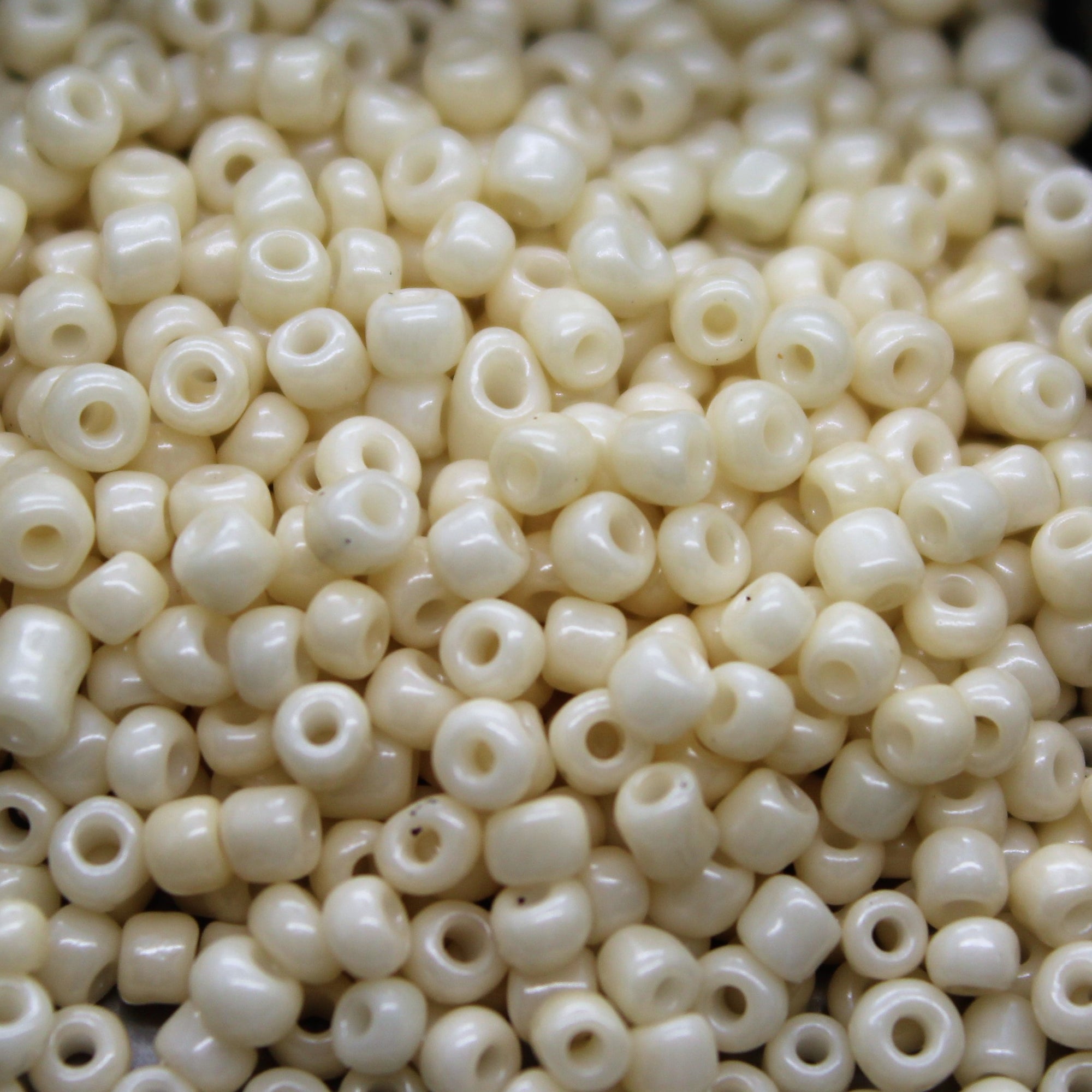 Seed Bead Bulk Bags - 8/0 - Eggshell Opaque - 449g/13,000pcs