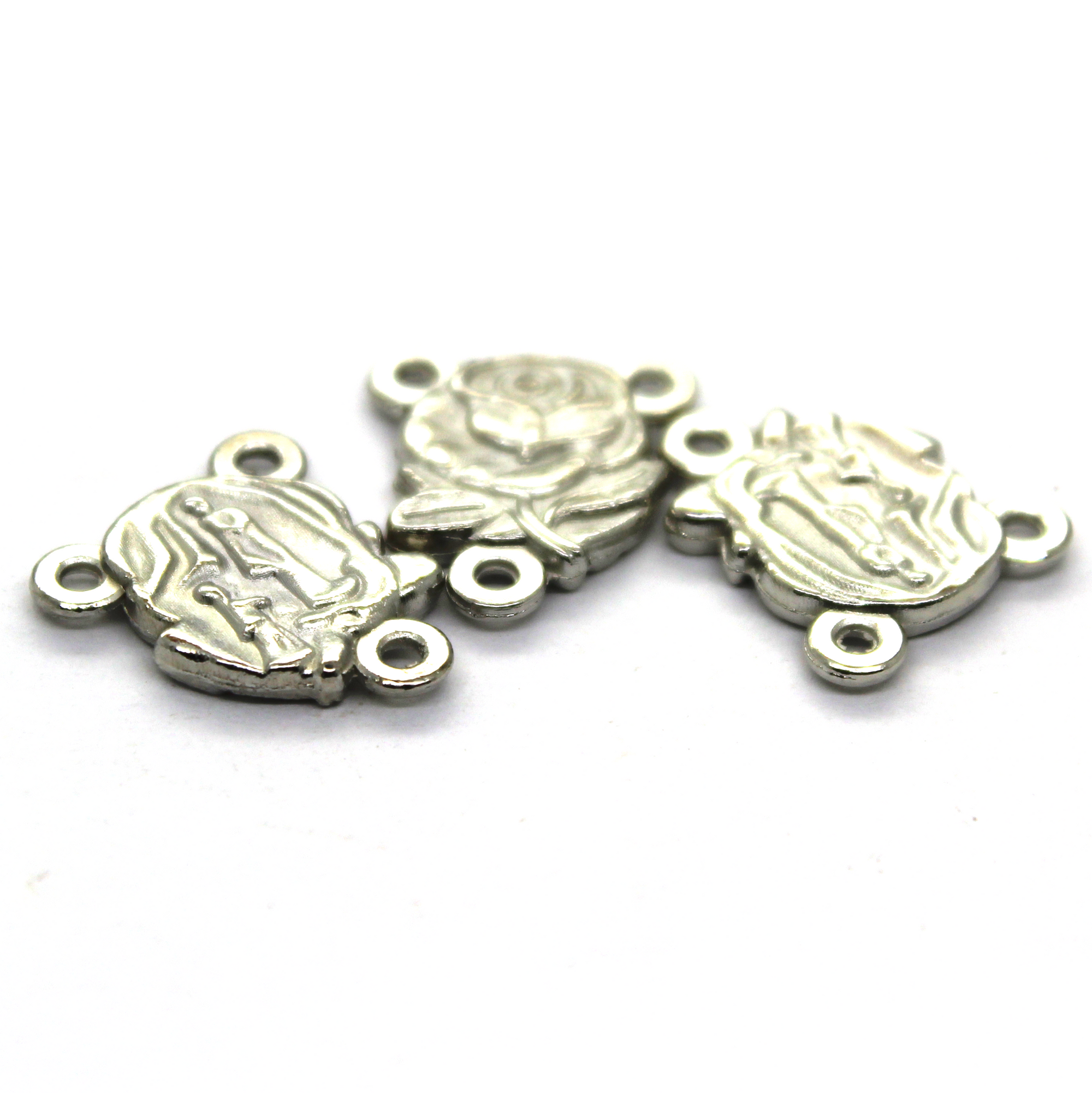 Charms, Rose Centerpiece, Silver, Alloy, 16.5mm x 14mm, Sold Per pkg 5