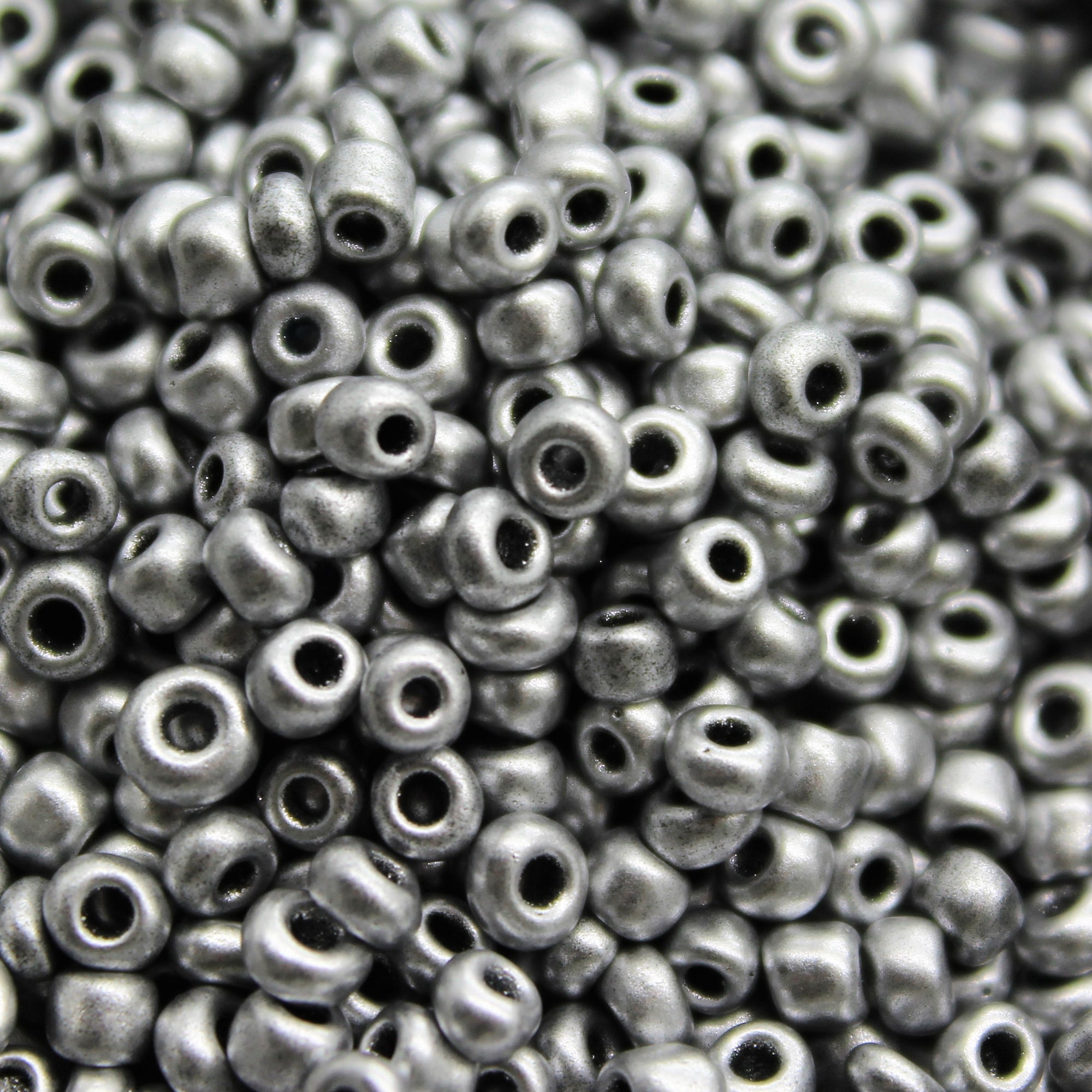 Seed Bead Bulk Bags - 8/0 - Silver Matte Metallic - 445g/13,000pcs