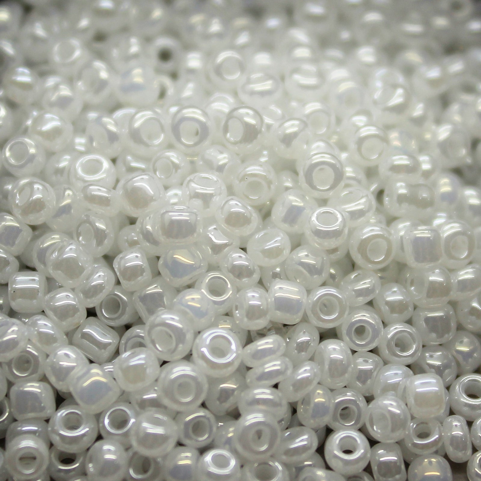 Seed Bead Bulk Bags - 8/0 - Off White Pearl Luster - 449g/13,000pcs